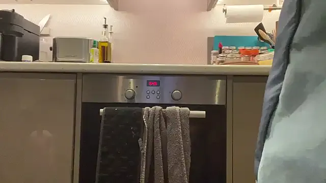 Mia--meow – webcam model profile photo Image 18