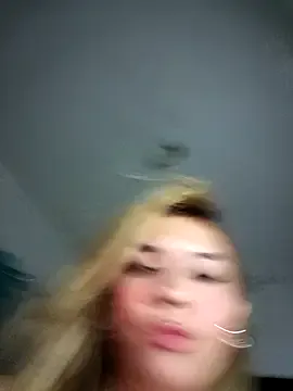  – webcam model profile photo Image 8