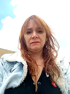  – webcam model profile photo Image 19