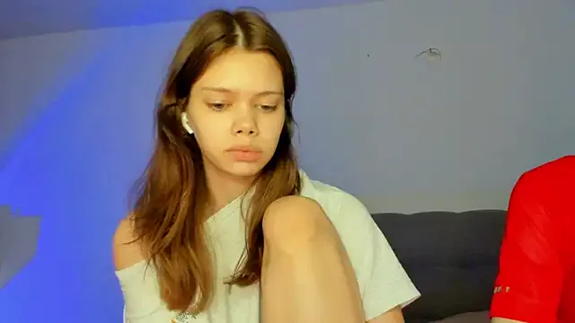 Nonchan_ – webcam model profile photo Image 12