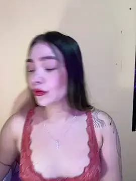 LiliBanger – webcam model profile photo Image 5