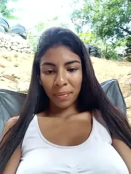 Sara666 – webcam model profile photo Image 16