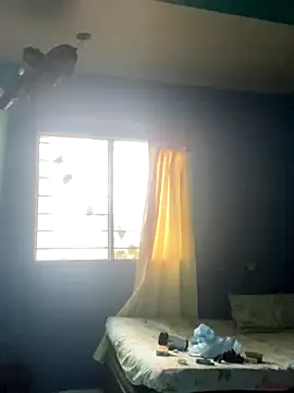 lavetax1 – webcam model profile photo Image 11