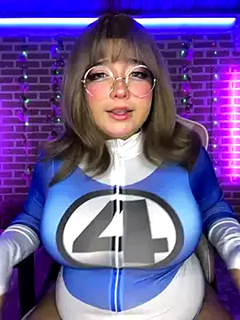 roouse – webcam model profile photo Image 7