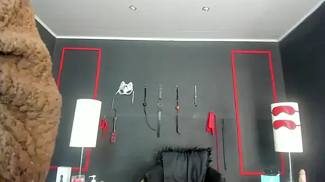 maataaan – webcam model profile photo Image 18