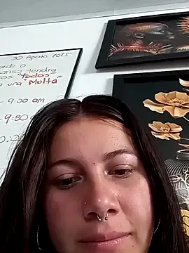 Mary-JP – webcam model profile photo Image 10