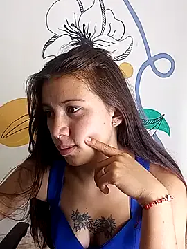 Mary-JP – webcam model profile photo Image 2