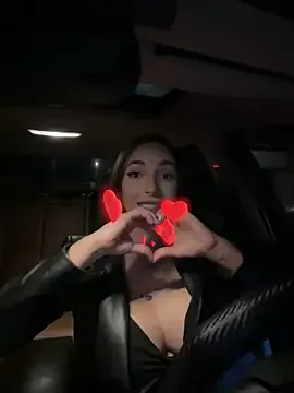 mc-Olivia – webcam model profile photo Image 2