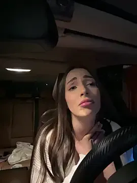 mc-Olivia – webcam model profile photo Image 6