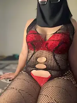 Mia--meow – webcam model profile photo Image 3