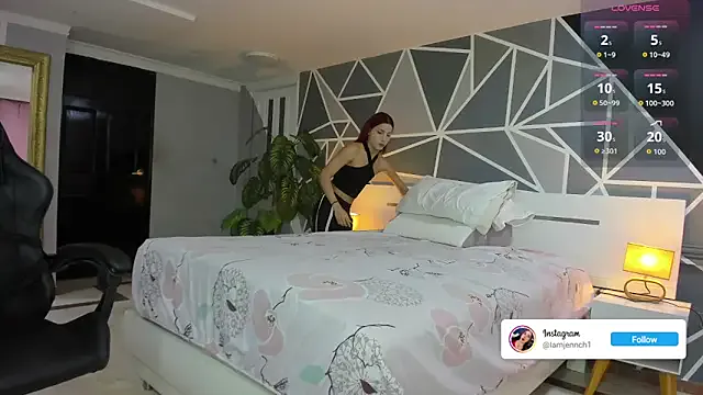 Awesomelusty – webcam model profile photo Image 12