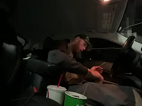 GouGou-111 – webcam model profile photo Image 7