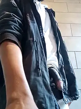 NANA_7 – webcam model profile photo Image 13