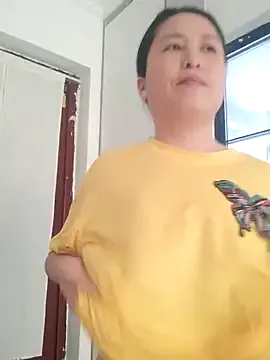 Nonchan_ – webcam model profile photo Image 10