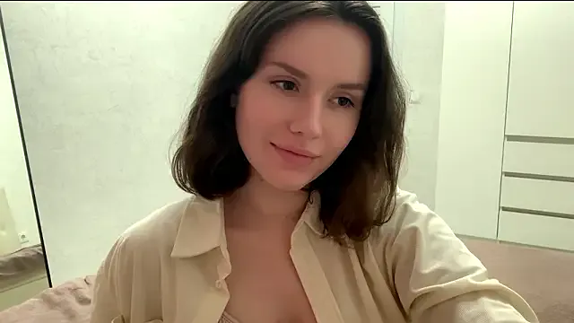 ManaMi-maru – webcam model profile photo Image 3