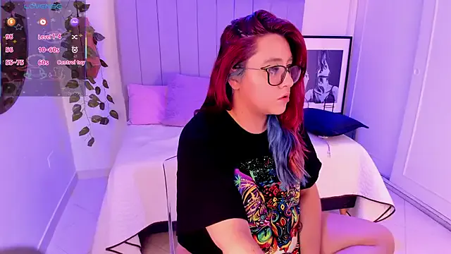 oxo_yuna_oxo – webcam model profile photo Image 11