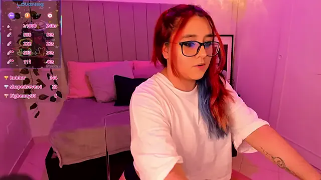 oxo_yuna_oxo – webcam model profile photo Image 13