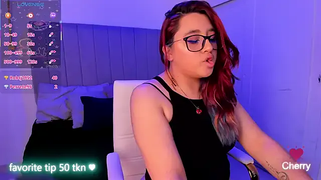 oxo_yuna_oxo – webcam model profile photo Image 15