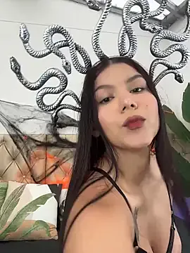 Kay_LustyWife – webcam model profile photo Image 5