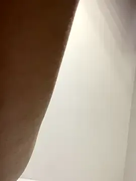 HotBella- – webcam model profile photo Image 4