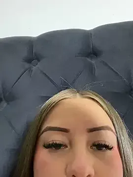 HotBella- – webcam model profile photo Image 8