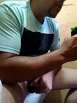 trainwithme – webcam model profile photo Image 16