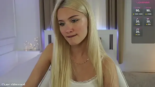 ChloeCoral Image 2