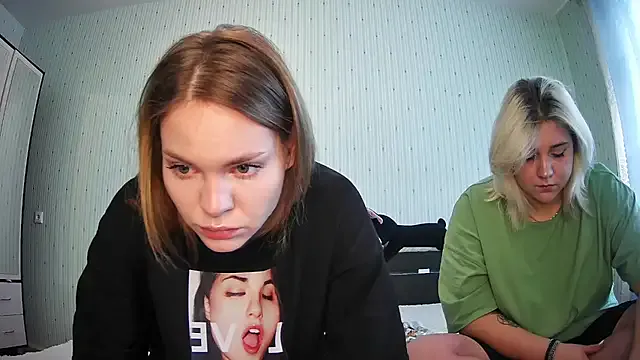 ChrisGirls Image 11