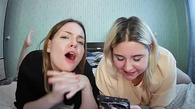 ChrisGirls Image 17