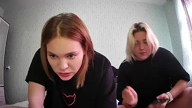 ChrisGirls Image 4