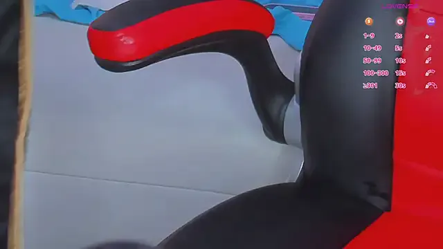 winter11 – webcam model profile photo Image 14