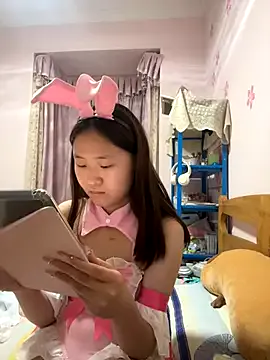 lucy-joy on FreeCamNet Image 7