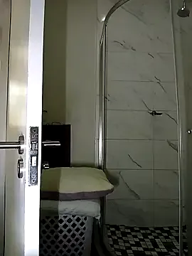 YourNotMySupervisor – webcam model profile photo Image 12