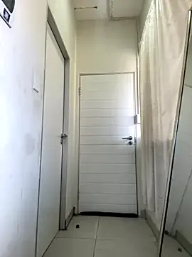 YourNotMySupervisor – webcam model profile photo Image 3