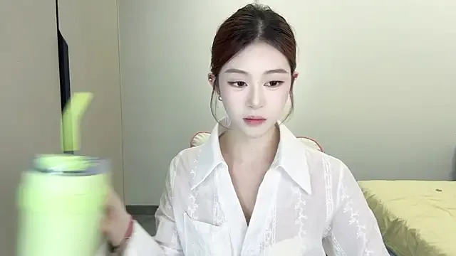 Hot_Mayra25 – webcam model profile photo Image 11