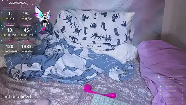 MondoNeko – webcam model profile photo Image 12