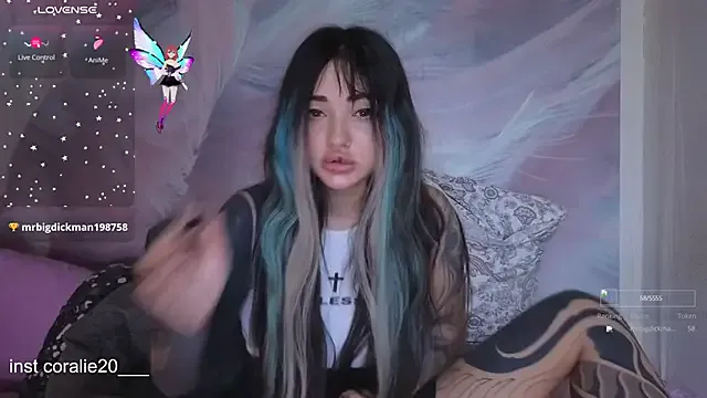 MondoNeko – webcam model profile photo Image 8