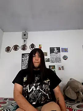 roouse – webcam model profile photo Image 4