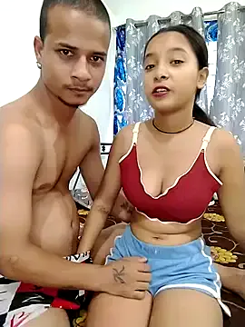 JezzyHill – webcam model profile photo Image 7