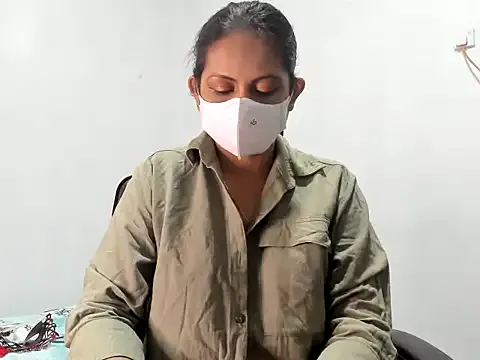 ClaireBree – webcam model profile photo Image 8