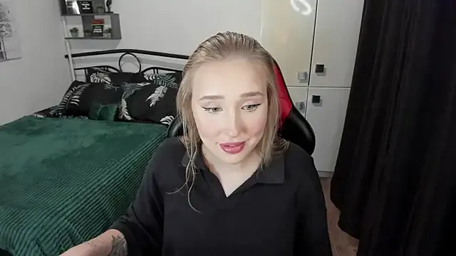 841_yayoi – webcam model profile photo Image 18