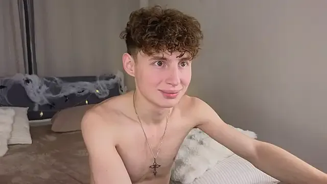 Mia--meow – webcam model profile photo Image 4