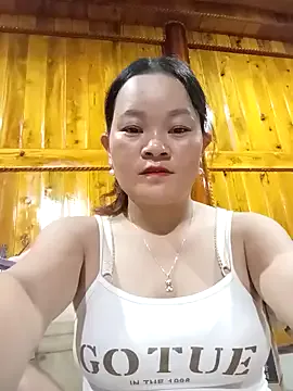 seraphine23 – webcam model profile photo Image 10