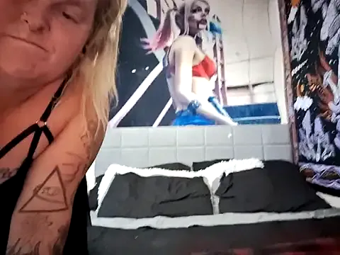 curvy420queen – webcam model profile photo