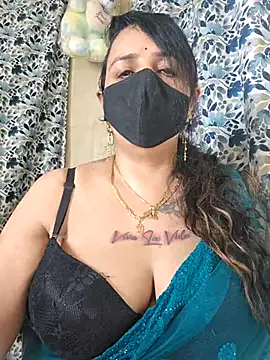 Nonchan_ – webcam model profile photo Image 19