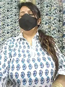 Nonchan_ – webcam model profile photo Image 5