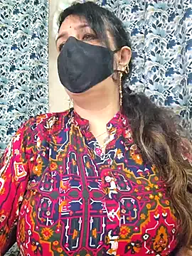 Nonchan_ – webcam model profile photo Image 8