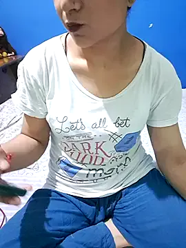 Queen_Doll – webcam model profile photo Image 18