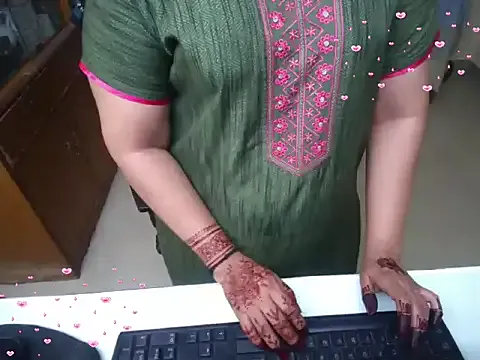 Lucky-baby – webcam model profile photo Image 17