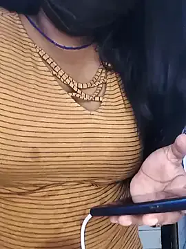 _chanMOMO_ – webcam model profile photo Image 10